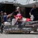 Warga Palestina yang dievakuasi dari Jabalia di Jalur Gaza utara tiba di Gaza City pada 9 Juni 2025. (Xinhua/Rizek Abdeljawad)