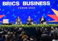 Foto yang diabadikan pada 5 Juli 2025 ini menunjukkan upacara pembukaan Forum Bisnis BRICS di Rio de Janeiro, Brasil. (Xinhua/Lucio Tavora)