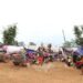 Warga Kamboja yang mengungsi dari konflik perbatasan Kamboja-Thailand berkumpul di sebuah tempat penampungan di Provinsi Oddar Meanchey, Kamboja, pada 26 Juli 2025. (Xinhua/Sao Khuth)