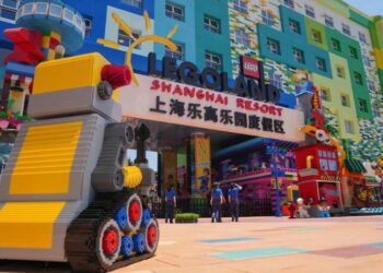 Foto yang diabadikan pada 3 Juli 2025 ini menunjukkan pemandangan LEGOLAND Shanghai Resort di Shanghai, China timur. (Xinhua/Ding Ting)