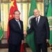 Perdana Menteri (PM) China Li Qiang bertemu dengan Sekretaris Jenderal Liga Arab Ahmed Aboul-Gheit di Kairo, Mesir, pada 9 Juli 2025. (Xinhua/Liu Weibing)