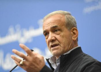 Presiden Iran Masoud Pezeshkian menghadiri konferensi pers di Teheran, Iran, pada 16 September 2024. (Xinhua/Shadati)