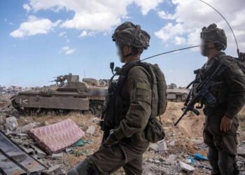 Foto yang dirilis oleh Pasukan Pertahanan Israel (Israel Defense Forces/IDF) pada 19 Mei 2025 ini menunjukkan sejumlah pasukan Israel saat menjalankan operasi di Jalur Gaza. (Xinhua/IDF)